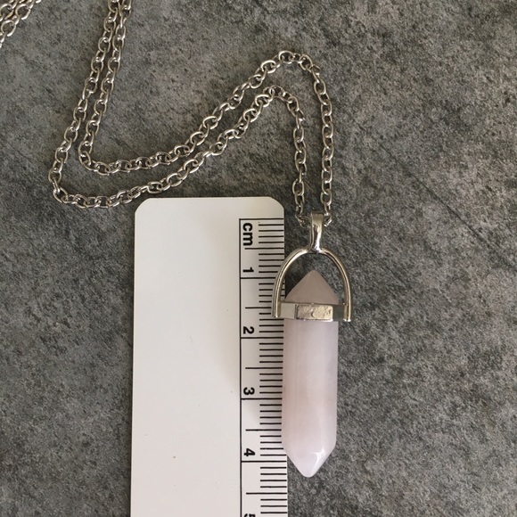 Rose Quartz Silver Toned Healing Point Necklace. - Picture 8 of 8